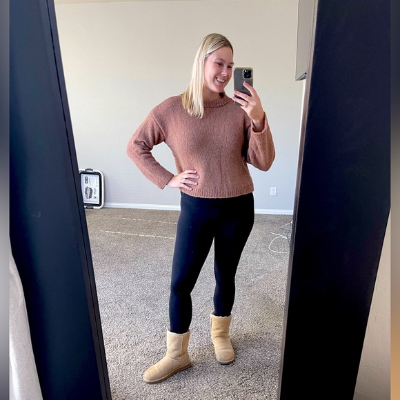 NWOT 100% Alpaca hand knit sweater - Picture 2 of 4